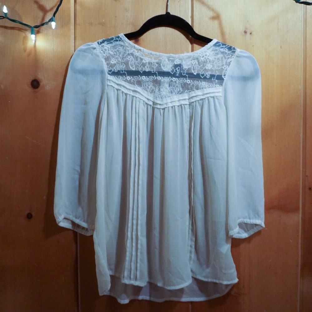 Beautiful Cream Lace Top, Size 2